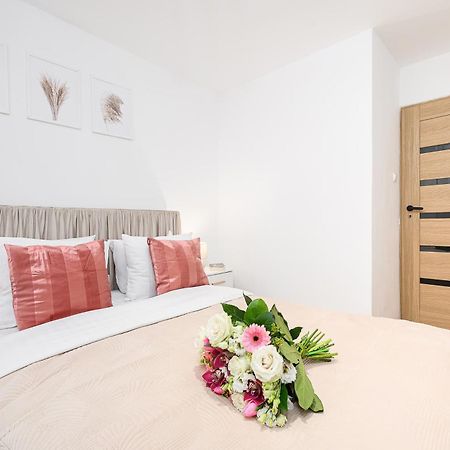 Lumina Apartment Opposite The Palace Of Culture And Science Warsawa Bagian luar foto